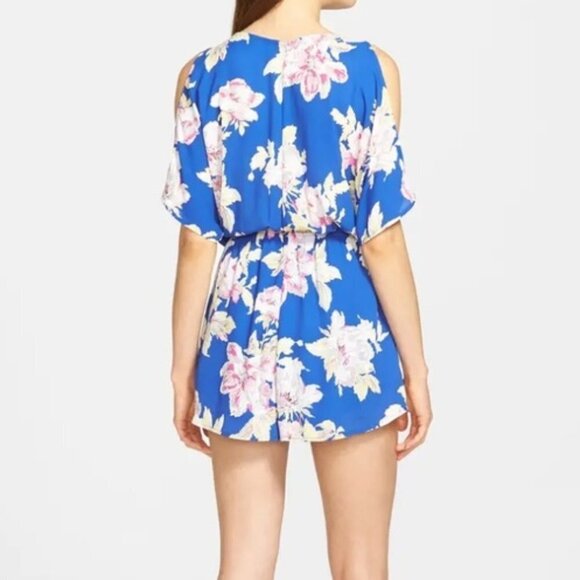 ASTR the Label Floral Tropical Hawaiian Romper Floral Blue Shorts Batwing - Picture 2 of 6